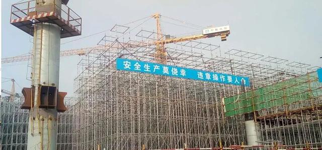 傳統(tǒng)腳手架正在向盤扣腳手架轉(zhuǎn)型！(圖2)